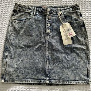 Guess Jeans Skirt Large